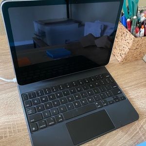 Magic keyboard for iPad Air 4th Generation